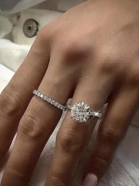 Silver cz ring